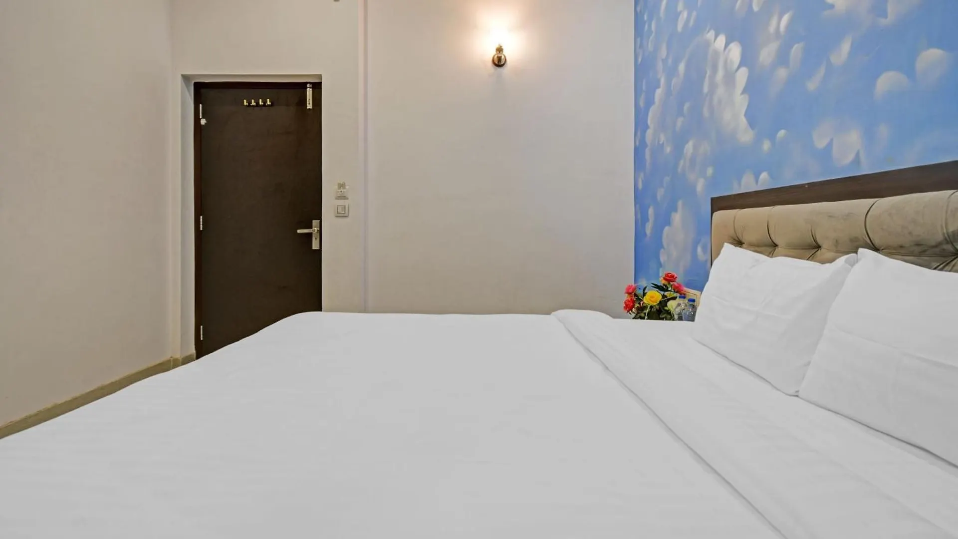 *** Hotel Capital O Maharana Palace Udaipur India